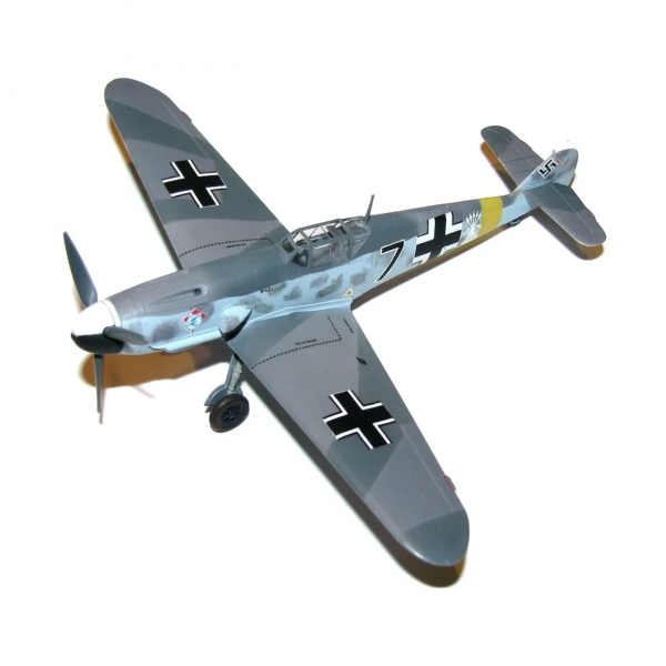 Сборная модель "Самолет Мессершмитт BF-109/F2" подарочный набор